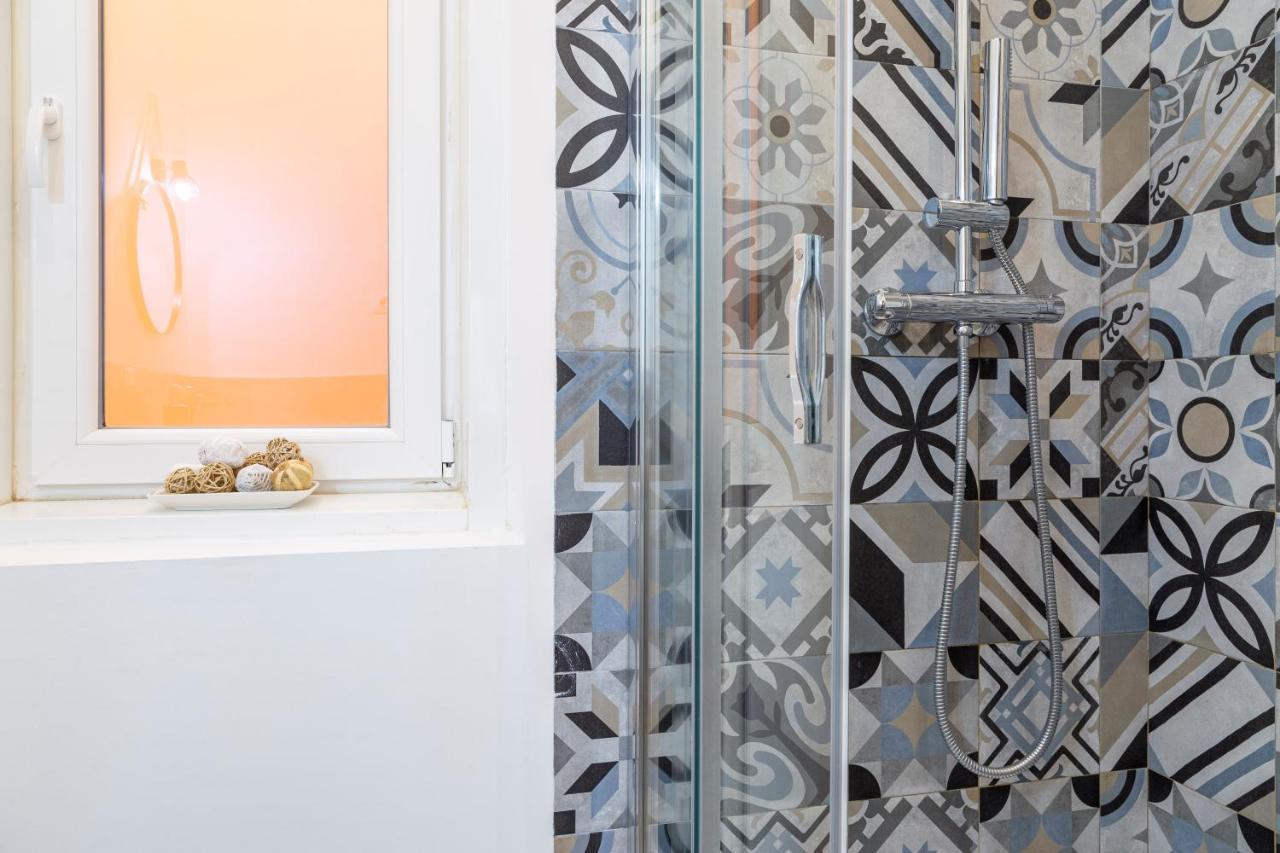 Pregiata Camera Con Bagno Privato - Blu Di Persia Τεργέστη Εξωτερικό φωτογραφία